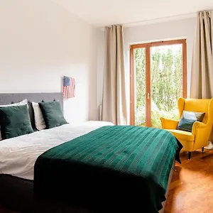 Mokotow, With Terrace, Greenery And Near The Airport! Warszawa
