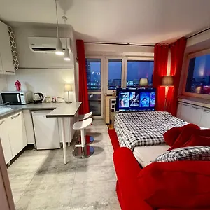 Metro Wifi 300mbs 65'tv Netflix Hbo Appletv+ Warszawa