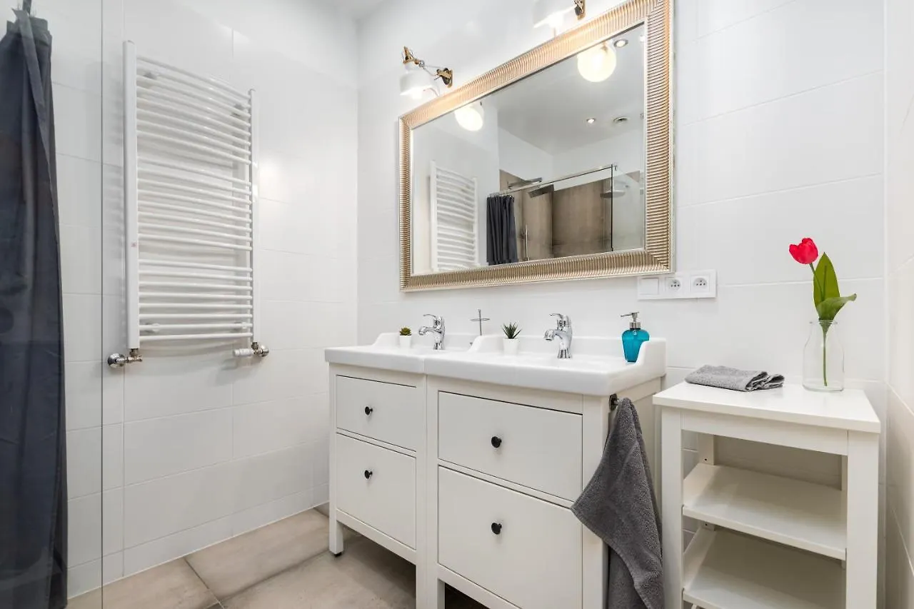 Palm Aparts Warsaw City View Апартаменты